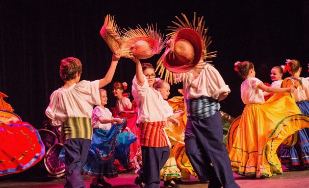 Photo of Ensemble Folklorique De Lachine Les Eclusiers