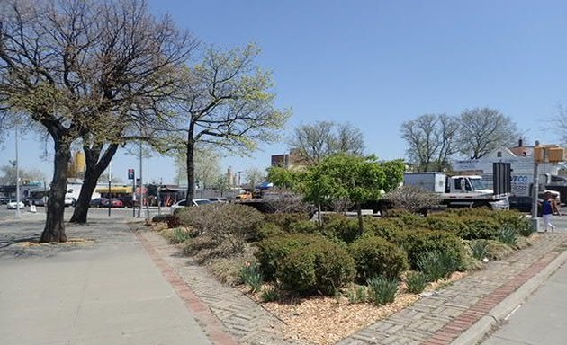 Photo of Norelli-Hargreaves Memorial Triangle