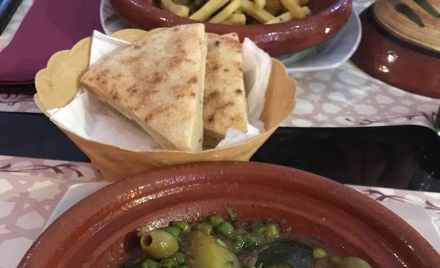 Foto de Restaurante Árabe Halal Aljuzama