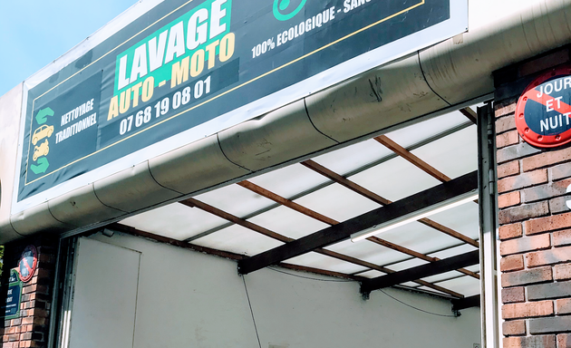 Photo de C.W.S Lavage Auto/Moto Expertise Rénovation