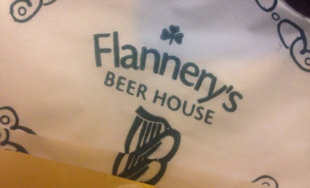 Foto de Flannery's Beerhouse