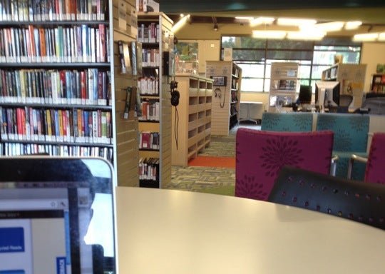 Photo of Twin Oaks Branch, Austin Public Library