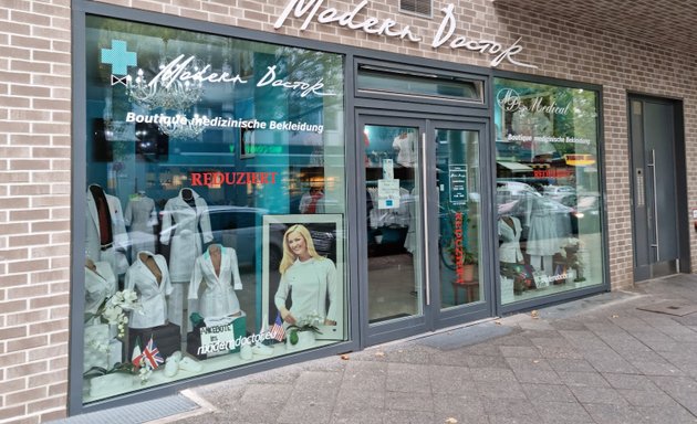 Foto von MODERN DOCTOR BERLIN - Boutique für medizinische Bekleidung