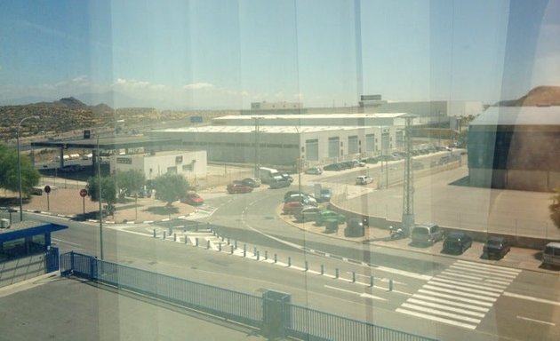 Foto de Centro de negocios atalayas