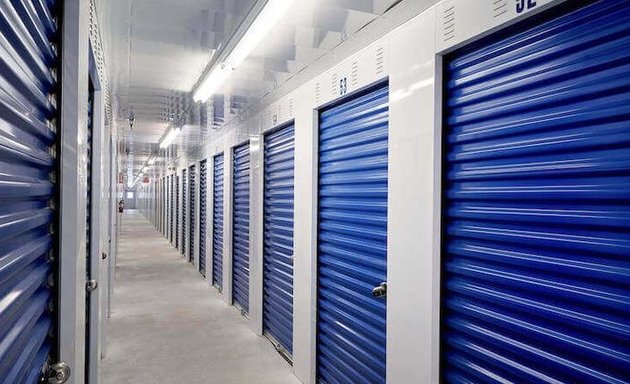 Photo of 🍁 Access Storage - Winnipeg South West