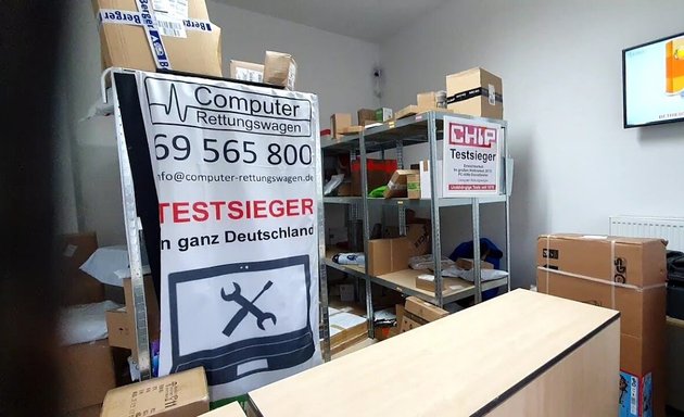 Foto von Computer-Rettungswagen