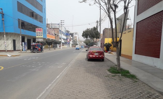 Foto de Casa de La Cultura Puente Piedra