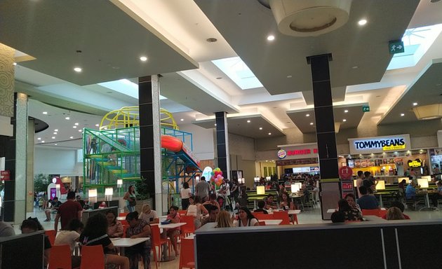 Foto de Cinemark Mallplaza Tobalaba