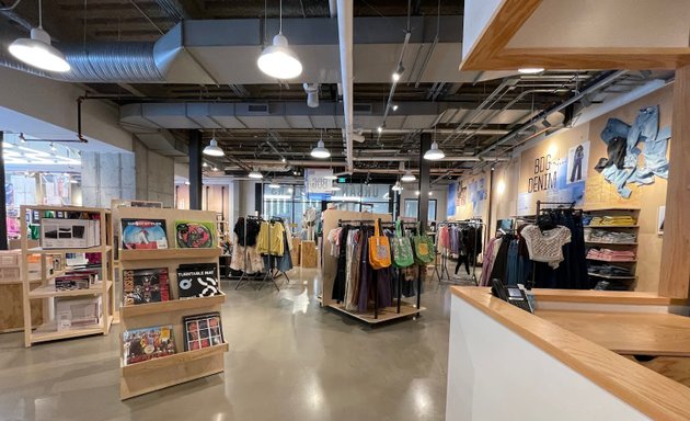 Photo of Urban Outfitters