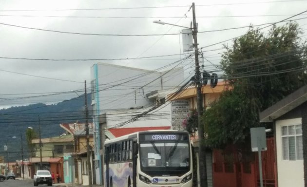 Foto de Parada de buses de Cervantes