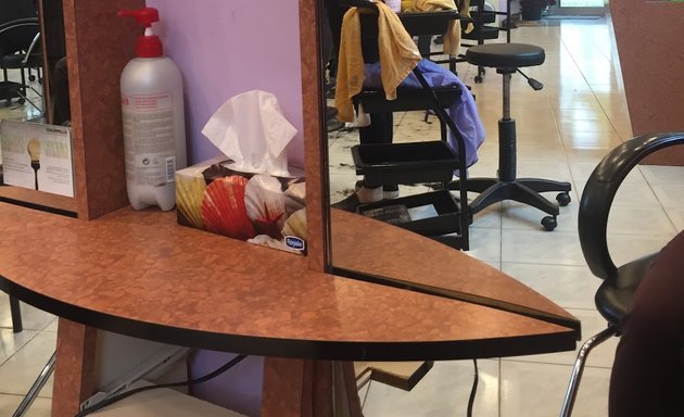Photo of Po-Feer Hair Salon