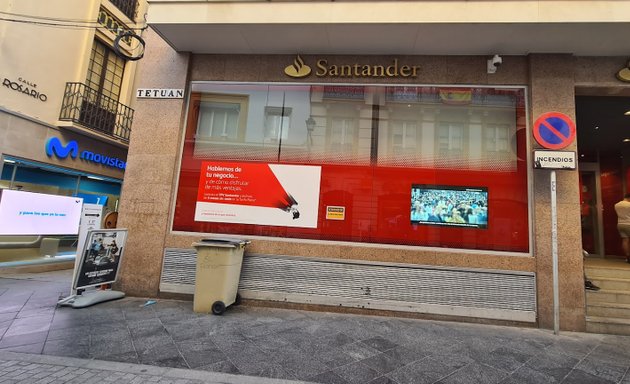 Foto de Banco Santander - Smart Red