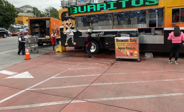 Photo of Leo's Tacos Truck