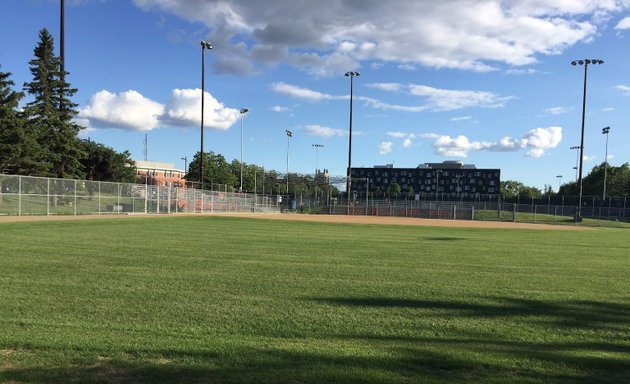 Photo of Complexe sportif Claude-Robillard baseball fields