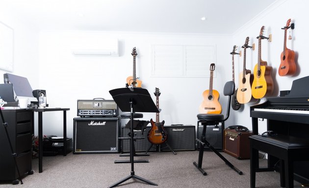 Photo of Stringz Guitar Studio