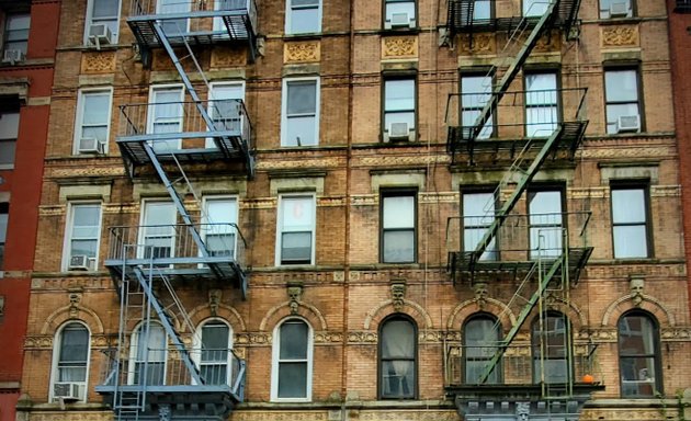 Photo of Physical Graffiti Building Led Zeppelin