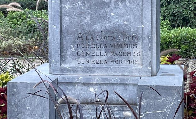 Foto de Monumento a Eusebio Blasco