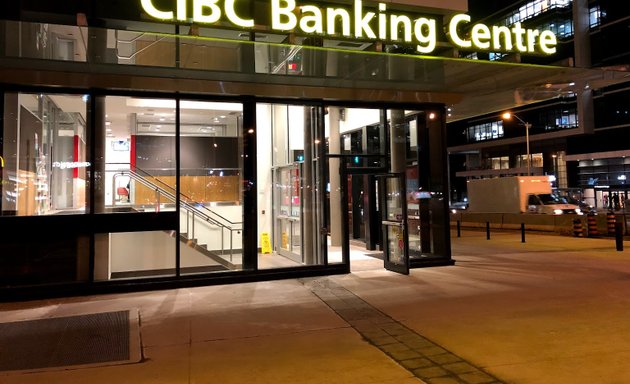 Photo of CIBC Branch with ATM