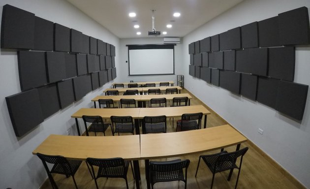 Foto de m33 estudio de audio