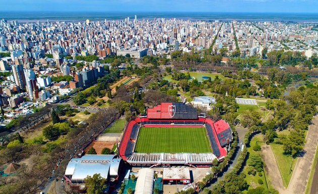 Foto de Estadio Coloso Del Parque Marcelo Bielsa