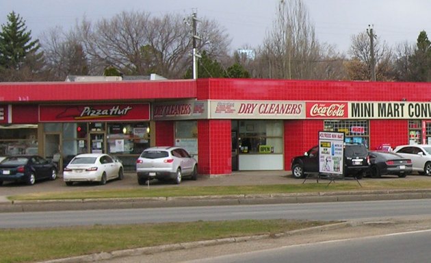 Photo of Holyrood Drycleaners & Tailors