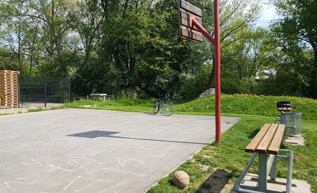 Foto von Basketballplatz