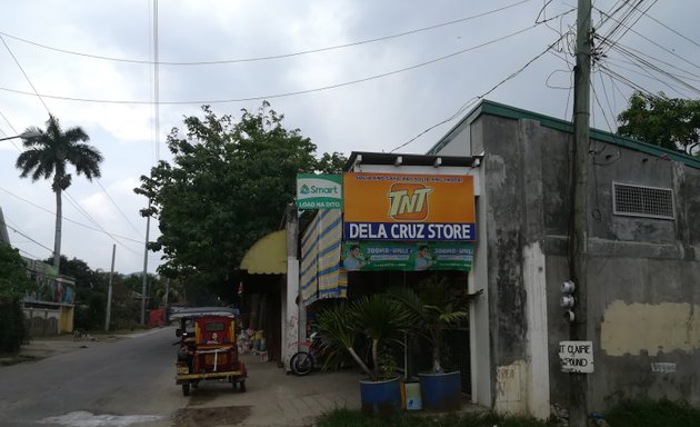 Photo of Dr. Delacruz Store