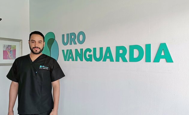 Foto de Urólogo Dr. Andrés Olivo