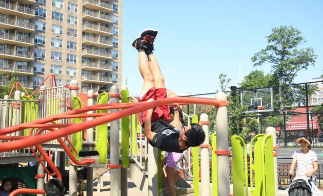 Photo of Bowne Playground