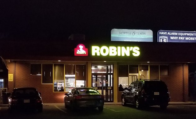 Photo of Robin's Donuts