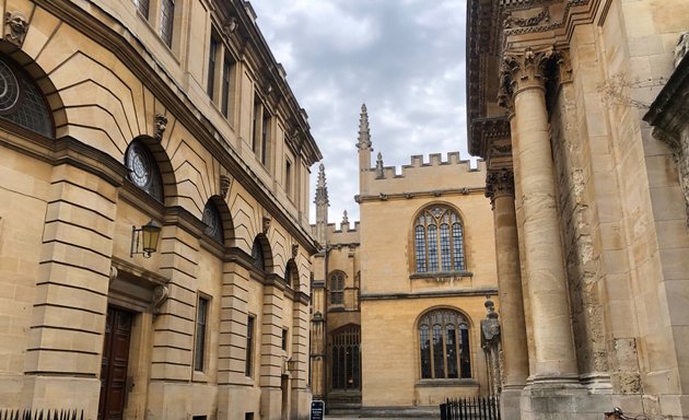 Photo of The Sheldonian Theatre