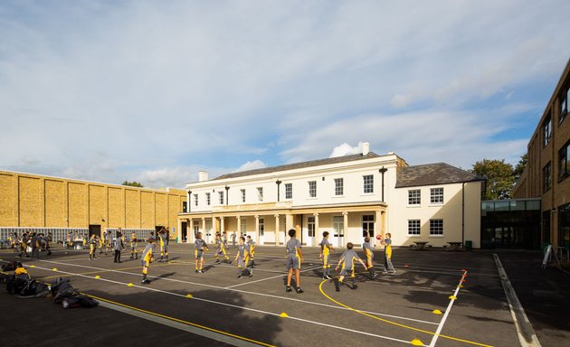 Photo of Ealing Fields High School