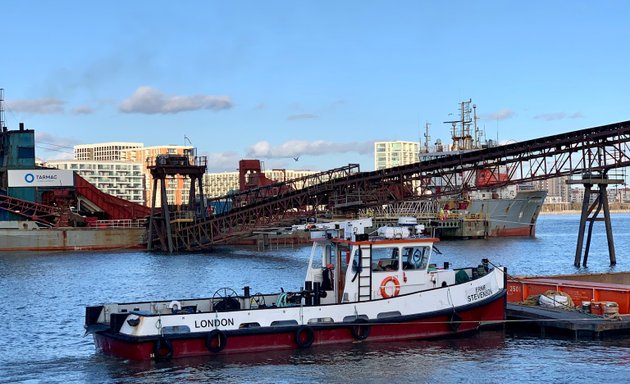 Photo of Tarmac Greenwich Wharf Marine Aggregates