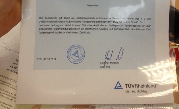 Foto von TÜV Rheinland Akademie