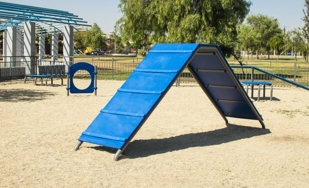 Foto de Lugar Común | Juegos Infantiles Exterior y Mobiliario Urbano para Plazas y Parques