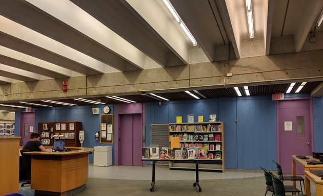 Photo of Toronto Public Library - York Woods Branch