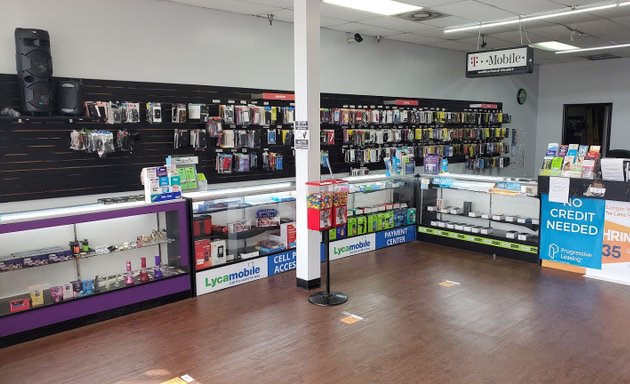 Photo of Cell Shop