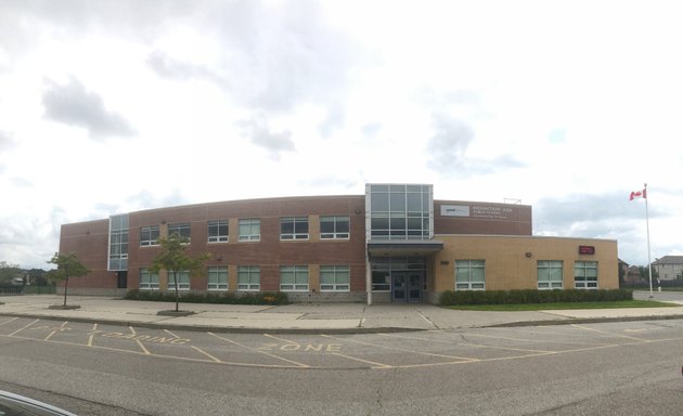 Photo of Mountain Ash Public School