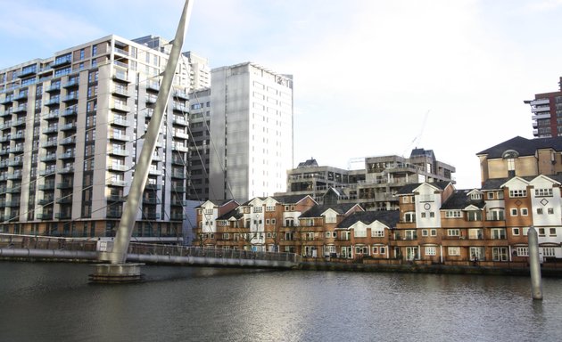 Photo of Henry Wiltshire Estate Agents Canary Wharf