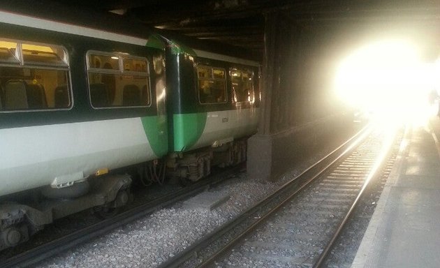 Photo of Streatham (Greater London) Train Station - Southern Railway