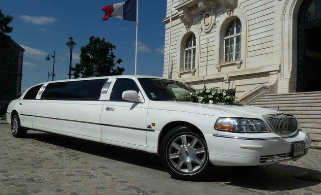 Photo de Carte blanche limousine