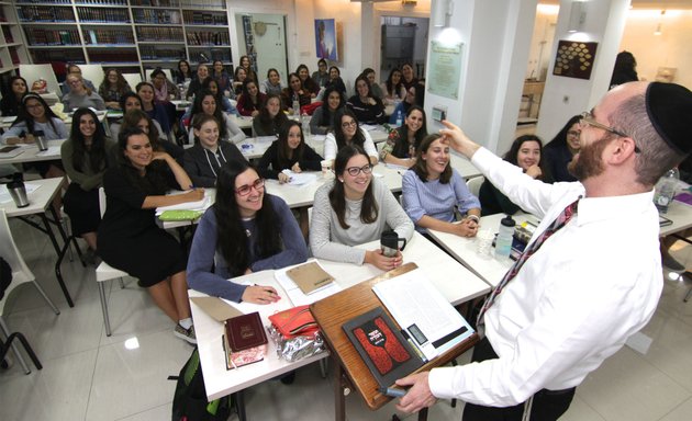 Photo of Tomer Devorah Seminary