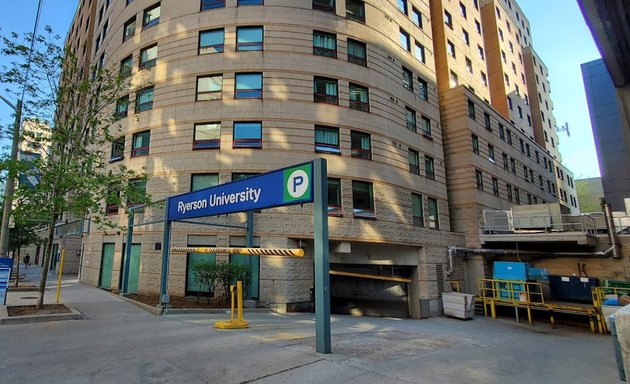 Photo of Pitman Hall Residence at Toronto Metropolitan University