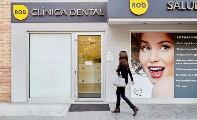 Foto de Clínica Dental Rob | Dentistas en Badalona