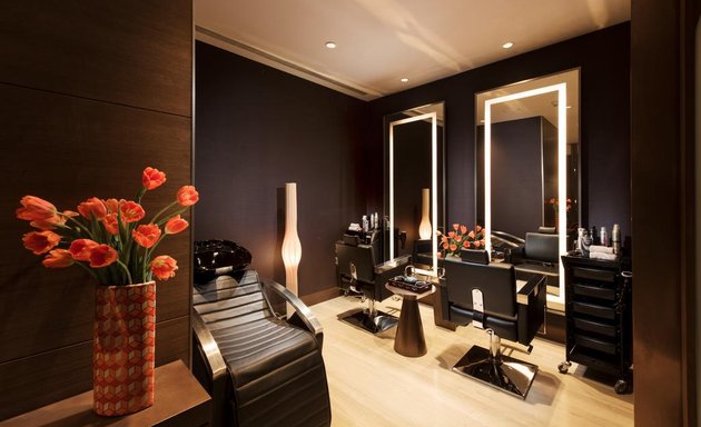 Photo of Lucas Luxury Salon