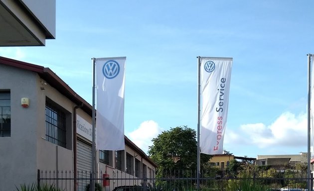 foto Blu Motors Srl - Centro Volkswagen Service