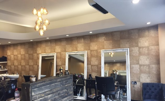 Photo of Luxx Hair Ickenham