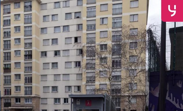 Photo de Yespark, location de parking au mois - Porte d'Asnières Paris 17 - Paris