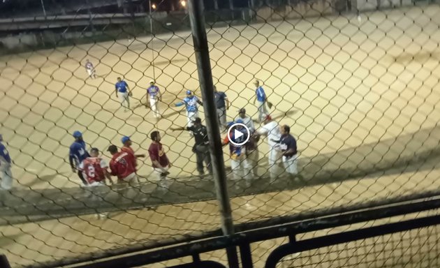 Foto de Campo de Beisbol del Instituto Pedagógico