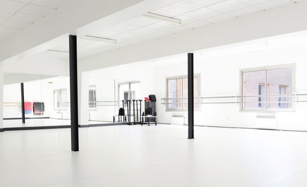 Photo de L'Atelier Chorégraphique (L.A.C) - École de Danse Bordeaux - Stage à Bordeaux
